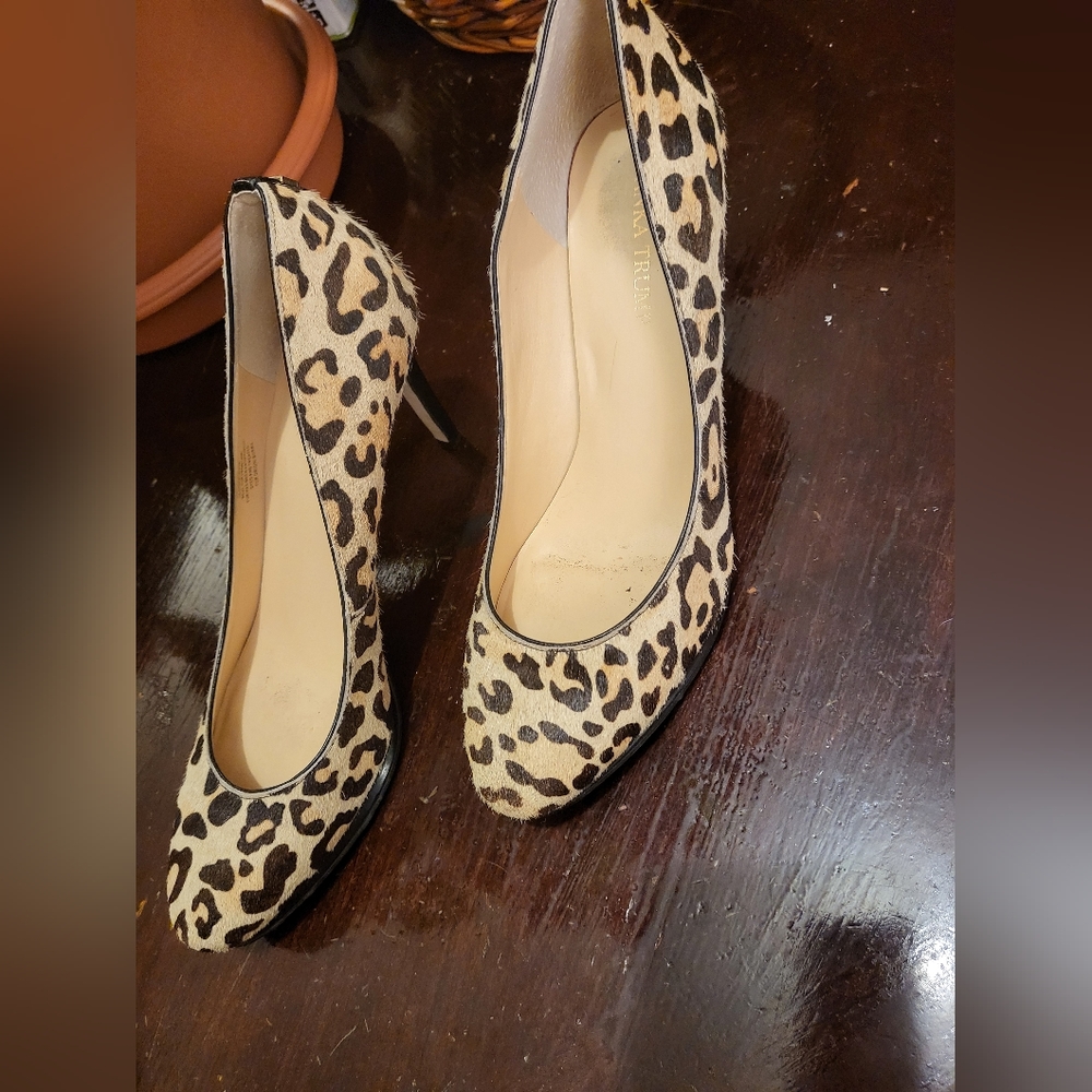 Ivanka Trump Animal Print Real Leather Real Cow Fur